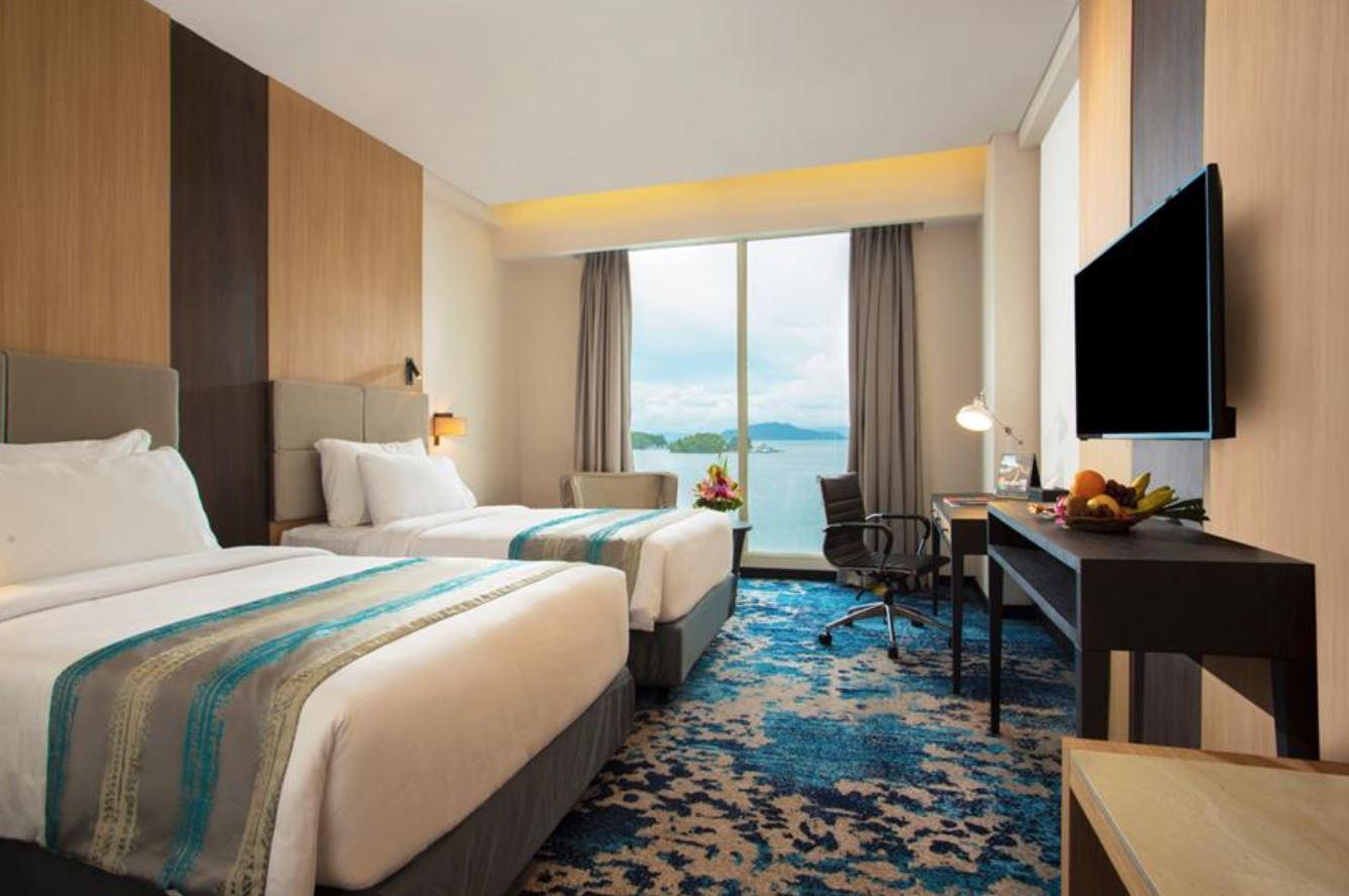 Swiss-Belhotel Papua Jayapura Buitenkant foto