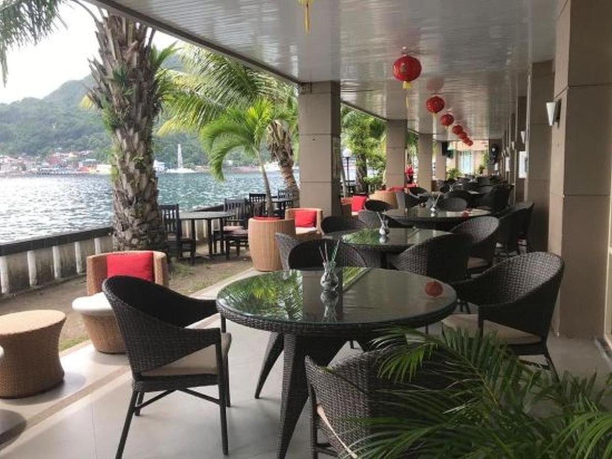 Swiss-Belhotel Papua Jayapura Buitenkant foto